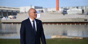 Ταξίδι «αστραπή» του Δένδια στη Γαλλία - Η ώρα της 4ης Belharra Ταξίδι «αστραπή» του Δένδια στη Γαλλία - Η ώρα της 4ης Belharra