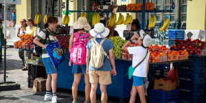 Αθήνα: Η ευρωπαϊκή έκπληξη στο κόστος ζωής – Σύγκριση του flash.gr με 9 πρωτεύουσες (πίνακες) Αθήνα: Η ευρωπαϊκή έκπληξη στο κόστος ζωής – Σύγκριση του flash.gr με 9 πρωτεύουσες (πίνακες)