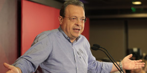 Φάμελλος: Μπλεξίματα με την προανακριτική και τον Κασσελάκη Φάμελλος: Μπλεξίματα με την προανακριτική και τον Κασσελάκη
