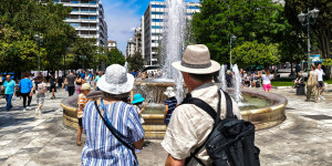 Προ των πυλών η θερμική «εισβολή»: Η εκτίμηση Κολυδά για «ζέστη διαρκείας» - 35αρια στην Αττική Προ των πυλών η θερμική «εισβολή»: Η εκτίμηση Κολυδά για «ζέστη διαρκείας» - 35αρια στην Αττική
