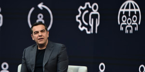 Τσίπρας: «Η Ελλάδα... βαλκανοποιείται» - Τι είπε για brain drain, ΟΠΕΚΕΠΕ και ασφάλεια σιδηροδρόμων Τσίπρας: «Η Ελλάδα... βαλκανοποιείται» - Τι είπε για brain drain, ΟΠΕΚΕΠΕ και ασφάλεια σιδηροδρόμων