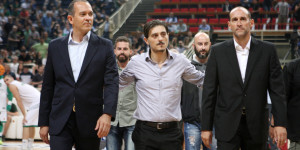 «Θα περιμένω μέχρι τις 15:00»: Νέο τελεσίγραφο Βρούτση μετά το «όχι» Αγγελόπουλων, Γιαννακόπουλου «Θα περιμένω μέχρι τις 15:00»: Νέο τελεσίγραφο Βρούτση μετά το «όχι» Αγγελόπουλων, Γιαννακόπουλου