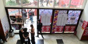 Μηδέν καταλήψεις και σχεδόν 500 συλλήψεις - Τη Δευτέρα η συνάντηση Μητσοτάκη - πρυτάνεων Μηδέν καταλήψεις και σχεδόν 500 συλλήψεις - Τη Δευτέρα η συνάντηση Μητσοτάκη - πρυτάνεων