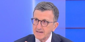 Πορτοσάλτε: Να αρνηθώ τη σημαία ενός λαού; Είναι δυνατόν; Δολοφονία χαρακτήρα η ανακοίνωση της ΕΣΗΕΑ Πορτοσάλτε: Να αρνηθώ τη σημαία ενός λαού; Είναι δυνατόν; Δολοφονία χαρακτήρα η ανακοίνωση της ΕΣΗΕΑ