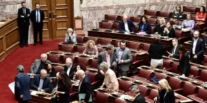 Προανακριτική για Τέμπη: Μητσοτάκης συν πέντε στην πρόταση του ΣΥΡΙΖΑ - Τί τους καταλογίζει Προανακριτική για Τέμπη: Μητσοτάκης συν πέντε στην πρόταση του ΣΥΡΙΖΑ - Τί τους καταλογίζει