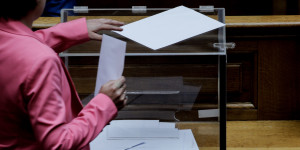 Τέμπη: Οι 14 κάλπες, τα 4.200 ψηφοδέλτια και το… μεταμεσονύχτιο αποτέλεσμα Τέμπη: Οι 14 κάλπες, τα 4.200 ψηφοδέλτια και το… μεταμεσονύχτιο αποτέλεσμα