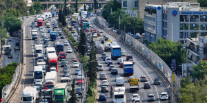 Αυτός είναι ο νέος ΚΟΚ: Οι αυστηρές ποινές που προβλέπονται για αλκοόλ, κινητό και παραβίαση STOP Αυτός είναι ο νέος ΚΟΚ: Οι αυστηρές ποινές που προβλέπονται για αλκοόλ, κινητό και παραβίαση STOP