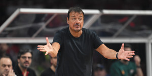 Αταμάν: «Κλείσαμε τον Σορτς, δεν είναι εφικτό του Μίσιτς - Ρατσισμός να βρίζουν την Τουρκία» Αταμάν: «Κλείσαμε τον Σορτς, δεν είναι εφικτό του Μίσιτς - Ρατσισμός να βρίζουν την Τουρκία»