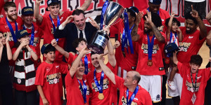 Ολυμπιακός - Παναθηναϊκός AKTOR 85-71: Θρύλος από ατσάλι και φωτιά κι ο τίτλος ξανά στον Πειραιά Ολυμπιακός - Παναθηναϊκός AKTOR 85-71: Θρύλος από ατσάλι και φωτιά κι ο τίτλος ξανά στον Πειραιά