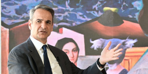 Μητσοτάκης στο «Greek Art Now»: Η Ελλάδα έχει λαμπρό παρόν και μέλλον εκτός από σπουδαίο παρελθόν Μητσοτάκης στο «Greek Art Now»: Η Ελλάδα έχει λαμπρό παρόν και μέλλον εκτός από σπουδαίο παρελθόν