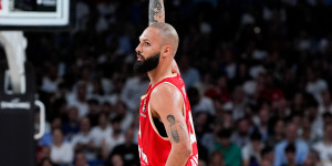 Ένα 8λεπτο γεμάτο Εβάν Φουρνιέ από την EuroLeague Ένα 8λεπτο γεμάτο Εβάν Φουρνιέ από την EuroLeague