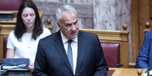 Βορίδης: Αύξηση 174% των ροών στην Κρήτη - Τέλος στη νομιμοποίηση λόγω 7ετούς παραμονής Βορίδης: Αύξηση 174% των ροών στην Κρήτη - Τέλος στη νομιμοποίηση λόγω 7ετούς παραμονής