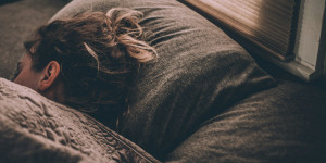 Μπορεί ο εγκέφαλός σας να επικοινωνεί με άλλους όσο κοιμάστε; Αυτό το πείραμα λέει ότι γίνεται Μπορεί ο εγκέφαλός σας να επικοινωνεί με άλλους όσο κοιμάστε; Αυτό το πείραμα λέει ότι γίνεται