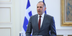 ΥΠΕΞ για τουρκικό χάρτη: «Δεν έχει έρεισμα στο διεθνές δίκαιο και δεν παράγει έννομο αποτέλεσμα» ΥΠΕΞ για τουρκικό χάρτη: «Δεν έχει έρεισμα στο διεθνές δίκαιο και δεν παράγει έννομο αποτέλεσμα»