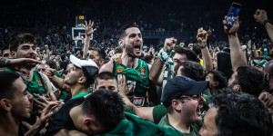 Το συγκινητικό αντίο της ΚΑΕ Παναθηναϊκός στον Ιωάννη Παπαπέτρου Το συγκινητικό αντίο της ΚΑΕ Παναθηναϊκός στον Ιωάννη Παπαπέτρου