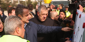 Από τη μάχη της Βουλής στις περιοδείες ο Μητσοτάκης Από τη μάχη της Βουλής στις περιοδείες ο Μητσοτάκης