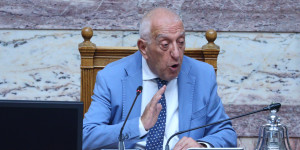 Τέμπη: Ένταση με το καλημέρα στη Βουλή για τον τρόπο ψηφοφορίας Τέμπη: Ένταση με το καλημέρα στη Βουλή για τον τρόπο ψηφοφορίας