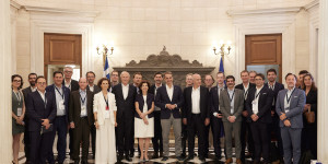 Συνάντηση Μητσοτάκη με αντιπροσωπεία του MEDEF - Συζητήθηκε ενίσχυση της ελληνογαλλικής συνεργασίας Συνάντηση Μητσοτάκη με αντιπροσωπεία του MEDEF - Συζητήθηκε ενίσχυση της ελληνογαλλικής συνεργασίας