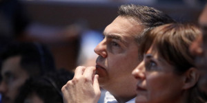 Ο Τσίπρας ζήτησε (και του εγκρίθηκε) τραπεζικό δάνειο Ο Τσίπρας ζήτησε (και του εγκρίθηκε) τραπεζικό δάνειο