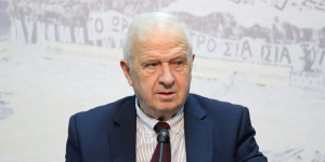 ΑΣ ΠΑΟΚ: Παραιτήθηκε ο Θανάσης Κατσαρής ΑΣ ΠΑΟΚ: Παραιτήθηκε ο Θανάσης Κατσαρής