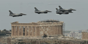 Ανάλυση CNBC: Γιατί η Ελλάδα έχει από τις υψηλότερες αμυντικές δαπάνες ανάμεσα στις χώρες του ΝΑΤΟ Ανάλυση CNBC: Γιατί η Ελλάδα έχει από τις υψηλότερες αμυντικές δαπάνες ανάμεσα στις χώρες του ΝΑΤΟ