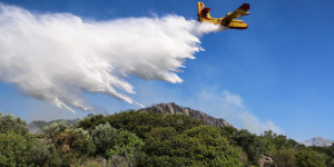 Εικόνες του Copernicus αποκαλύπτουν το μέγεθος της καταστροφής από τη φωτιά στη Χίο Εικόνες του Copernicus αποκαλύπτουν το μέγεθος της καταστροφής από τη φωτιά στη Χίο