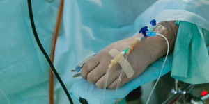 Θάνατος 70χρονου στην Ελασσόνα: Τι είναι ο αιμορραγικός πυρετός Κριμαίας Κονγκό - Τα μέτρα πρόληψης Θάνατος 70χρονου στην Ελασσόνα: Τι είναι ο αιμορραγικός πυρετός Κριμαίας Κονγκό - Τα μέτρα πρόληψης