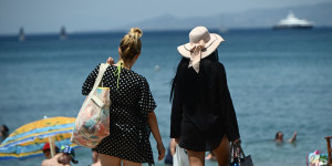 Με 38άρια μας υποδέχεται ο Ιούλιος - Σε ποιες περιοχές θα βρέξει πρόσκαιρα Με 38άρια μας υποδέχεται ο Ιούλιος - Σε ποιες περιοχές θα βρέξει πρόσκαιρα