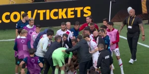 Χαμός στο Σιάτλ: Η πρόκριση της Ίντερ επισκιάστηκε από επεισόδια Χαμός στο Σιάτλ: Η πρόκριση της Ίντερ επισκιάστηκε από επεισόδια