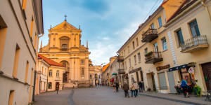 Διάσημος travel blogger πήγε στις ευρωπαϊκές πρωτεύουσες: Οι αγαπημένες του - Έκπληξη με την Αθήνα Διάσημος travel blogger πήγε στις ευρωπαϊκές πρωτεύουσες: Οι αγαπημένες του - Έκπληξη με την Αθήνα