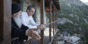 Κάποιοι περίμεναν «αφορισμούς» στο Άγιο Όρος Κάποιοι περίμεναν «αφορισμούς» στο Άγιο Όρος