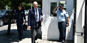 Συνεδρίασε το ΚΥΣΕΑ υπό τον πρωθυπουργό - Στο επίκεντρο Μέση Ανατολή και μεταναστευτικό Συνεδρίασε το ΚΥΣΕΑ υπό τον πρωθυπουργό - Στο επίκεντρο Μέση Ανατολή και μεταναστευτικό