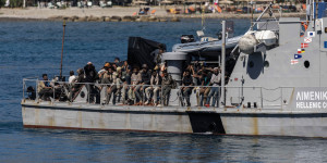 Πλεύρης από Λιβύη για μεταναστευτικό: «Η Κρήτη δέχεται τεράστια πίεση και θέλουμε να το αποτρέψουμε» Πλεύρης από Λιβύη για μεταναστευτικό: «Η Κρήτη δέχεται τεράστια πίεση και θέλουμε να το αποτρέψουμε»