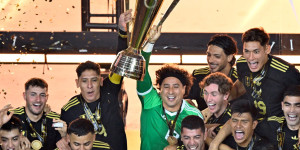 Το Gold Cup στο Μεξικό του Πινέδα Το Gold Cup στο Μεξικό του Πινέδα