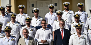 Κάλεσμα Μητσοτάκη στον εφοπλιστικό κόσμο για περισσότερες δωρεές στις Ένοπλες Δυνάμεις Κάλεσμα Μητσοτάκη στον εφοπλιστικό κόσμο για περισσότερες δωρεές στις Ένοπλες Δυνάμεις