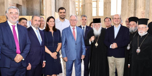 Το εμβληματικό «Ιωνικό Κέντρο» της Ι.Μ. Νέας Ιωνίας επισκέφθηκε ο Τασούλας Το εμβληματικό «Ιωνικό Κέντρο» της Ι.Μ. Νέας Ιωνίας επισκέφθηκε ο Τασούλας