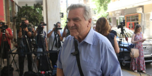«Καυστικός» Καστανίδης για το «παρών» του ΠΑΣΟΚ: «Μάθημα υψηλού κοινοβουλευτικού επιπέδου» «Καυστικός» Καστανίδης για το «παρών» του ΠΑΣΟΚ: «Μάθημα υψηλού κοινοβουλευτικού επιπέδου»