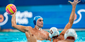 Μαυροβούνιο - Ελλάδα 10-9: Ξεκίνημα με το «αριστερό» για την Εθνική πόλο ανδρών Μαυροβούνιο - Ελλάδα 10-9: Ξεκίνημα με το «αριστερό» για την Εθνική πόλο ανδρών