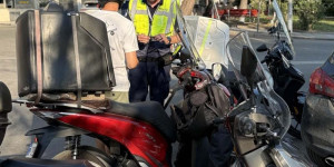 Θεσσαλονίκη: «Βροχή» τα πρόστιμα για κράνη - 411 παραβάσεις, καμπάνες 350 ευρώ Θεσσαλονίκη: «Βροχή» τα πρόστιμα για κράνη - 411 παραβάσεις, καμπάνες 350 ευρώ
