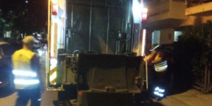 Θεσσαλονίκη: Απολυμαίνουν τους κάδους στην Καλαμαριά - 120 κάθε μέρα (ΦΩΤΟ) Θεσσαλονίκη: Απολυμαίνουν τους κάδους στην Καλαμαριά - 120 κάθε μέρα (ΦΩΤΟ)
