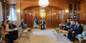 Διπλωματική κινητικότητα: Ελλάδα και Λιβύη εντείνουν τη συνεργασία σε μεταναστευτικό και ΑΟΖ Διπλωματική κινητικότητα: Ελλάδα και Λιβύη εντείνουν τη συνεργασία σε μεταναστευτικό και ΑΟΖ