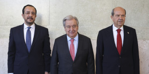 Κυπριακό: Με χαμηλές προσδοκίες ξεκινά η δεύτερη πενταμερής – Δύο κόσμοι, καμία προοπτική Κυπριακό: Με χαμηλές προσδοκίες ξεκινά η δεύτερη πενταμερής – Δύο κόσμοι, καμία προοπτική
