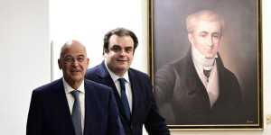 Δένδιας - Πιερρακάκης: Τι πραγματικά ισχύει με το πρόγραμμα SAFE και τις σχέσεις των δυο υπουργών Δένδιας - Πιερρακάκης: Τι πραγματικά ισχύει με το πρόγραμμα SAFE και τις σχέσεις των δυο υπουργών