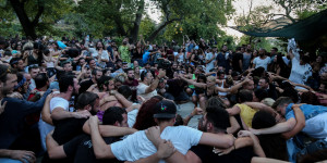 Όταν η Ελλάδα γίνεται μια πλατεία – Τα καλοκαιρινά πανηγύρια που μας ξανασμίγουν Όταν η Ελλάδα γίνεται μια πλατεία – Τα καλοκαιρινά πανηγύρια που μας ξανασμίγουν