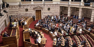 ΟΠΕΚΕΠΕ: Το κόλπο της επιστολικής ψήφου που έφερε «έκρηξη» στη Βουλή - Τον Σεπτέμβριο οι νέες μάχες ΟΠΕΚΕΠΕ: Το κόλπο της επιστολικής ψήφου που έφερε «έκρηξη» στη Βουλή - Τον Σεπτέμβριο οι νέες μάχες