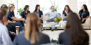 Συνάντηση του πρωθυπουργού με τη «χρυσή» εθνική ομάδα πόλο γυναικών Συνάντηση του πρωθυπουργού με τη «χρυσή» εθνική ομάδα πόλο γυναικών