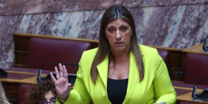 Κωνσταντοπούλου για Μητσοτάκη: «Θα... κλάψω που δεν θα μου απαντήσει ξανά» Κωνσταντοπούλου για Μητσοτάκη: «Θα... κλάψω που δεν θα μου απαντήσει ξανά»