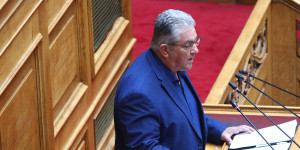 Έκτακτη Διάσκεψη των Προέδρων ζητά ο Κουτσούμπας: Δεν αναγνωρίζουμε τη χθεσινή ψηφοφορία Έκτακτη Διάσκεψη των Προέδρων ζητά ο Κουτσούμπας: Δεν αναγνωρίζουμε τη χθεσινή ψηφοφορία