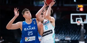 Σλοβενία - Ελλάδα 103-72: Βαριά ήττα για την Εθνική Νέων και αντίο στο EuroBasket U18 Σλοβενία - Ελλάδα 103-72: Βαριά ήττα για την Εθνική Νέων και αντίο στο EuroBasket U18