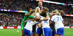 Η Αγγλία κατακτά το Euro 2025: Θρίαμβος στα πέναλτι επί της Ισπανίας και τα ιστορικά ρεκόρ Η Αγγλία κατακτά το Euro 2025: Θρίαμβος στα πέναλτι επί της Ισπανίας και τα ιστορικά ρεκόρ